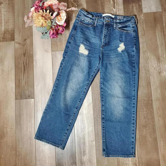 !iT. Marty High Rise Straight Ankle Jeans Distressed Women's Size 4 NWOT - Picture 1 of 12